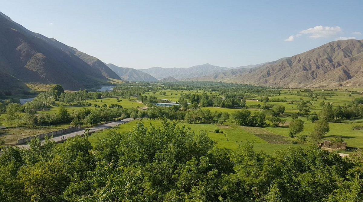 Takhar
